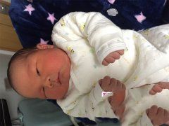 崔女士患上子宫性不孕，助孕让她挽回破碎的家庭